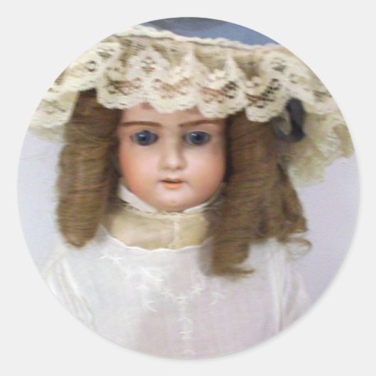 Antique Doll Sticker (Voorkant)