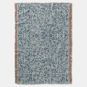 Antique Pattern of Worn out Leaves Blue Background Deken (Voorkant Verticaal)