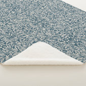 Antique Pattern of Worn out Leaves Blue Background Sherpa Deken (3/4)