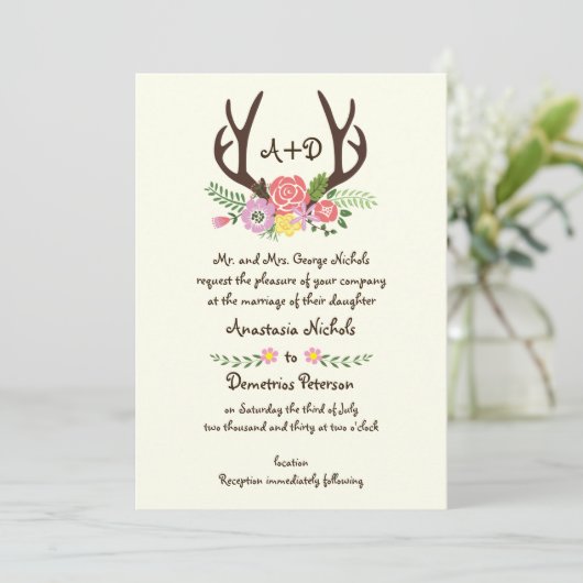 Antlers en wilde bloemen monogram woodlandbruiloft kaart (Staand voorkant)