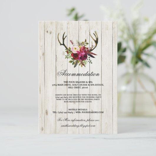 Antlers Rustic Accommodation Wood Wedding Cards Informatiekaartje (Staand voorkant)