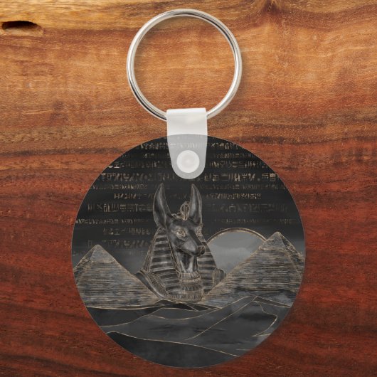 Anubis over het Egyptische pyramidellandschap Sleutelhanger (Voorkant)