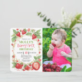 ANY AGE - Very Berry Aardbei Verjaardag Foto Kaart (Staand voorkant)