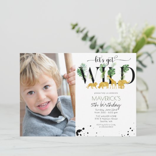 ANY AGE - Wild Birthday Oerwoud Safari Invitation Kaart (Staand voorkant)