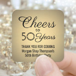 ANY Birthday Cheers Elegant Zwart & Goud Faux Foli Vierkante Sticker<br><div class="desc">Voeg een gepersonaliseerde finishing touch toe aan verjaardagsfeestje dank u notities of gunsten met aangepaste zwarte en gouden vierkante stickers / envelopzegels. Alle tekst is eenvoudig aan te passen of te verwijderen. Deze sjabloon is ingesteld voor een 50e verjaardag, maar kan gemakkelijk worden veranderd in een ander jaar of evenement,...</div>