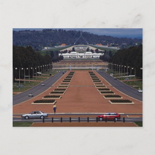 Anzac Parade and Parliament House, Canberra, Ooste Briefkaart (Voorkant)