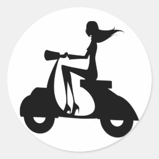 AP028 Girl Scooter Ronde Sticker