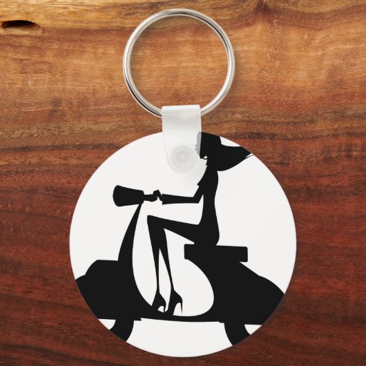 AP028 Girl Scooter Sleutelhanger (Voorkant)