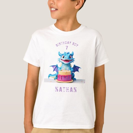 *~* AP88 Baby Dragon Alle Leeftijd Verjaardagsfees T-shirt (Voorkant)