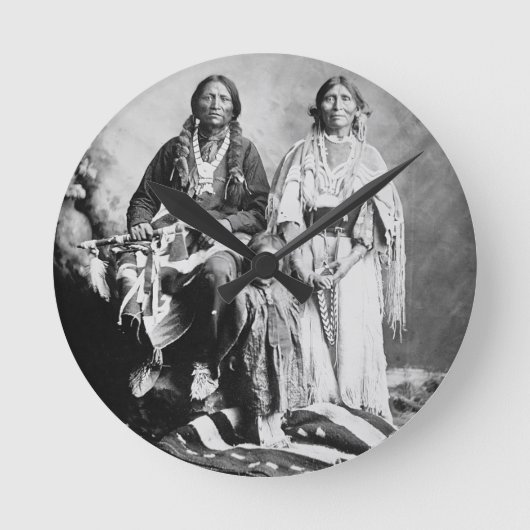 Apache Chief Antonio Maria met zijn gezin, 1897 ( Ronde Klok (Voorkant)
