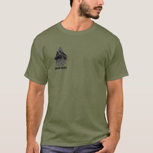 Apache Knife®™ 🇺 🇸 SHADOW WOLVES T-Shirt (Voorkant)