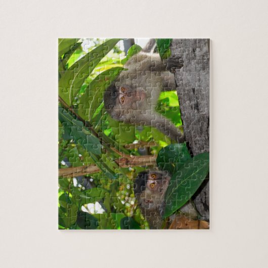 apen in het regenwoud van Borneo Legpuzzel (Verticaal)