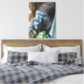 Apenkap ~ Japanse Gorilla Eet Canvas Afdruk (Insitu (Slaapkamer))