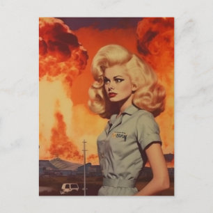 Apocalyptische blonde  vrouw briefkaart