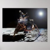Apollo 11 Lunar Module "Eagle" op de maan Poster (Voorkant)