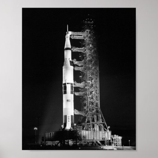 Apollo 11 over de lanceringspad poster (Voorkant)
