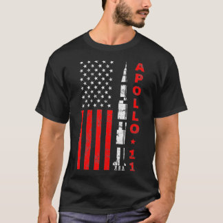 Apollo 11 Saturn V Rocket USA Vlag T-shirt