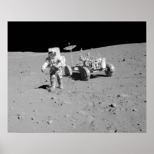 Apollo 15 Astronaut & Lunar Roving Vehicle Poster (Voorkant)
