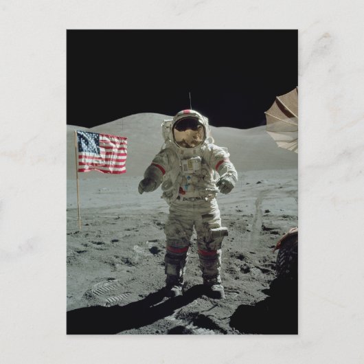 Apollo 17 Astronaut in de Taurus Littrow-vallei Briefkaart (Voorkant)