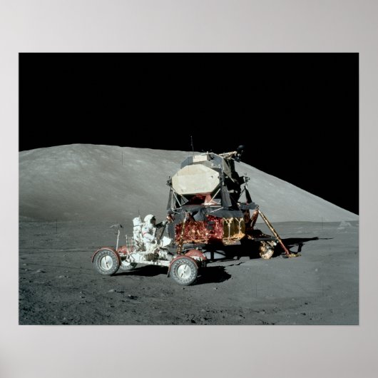 Apollo 17 Lunar Module & Lunar Roving Vehicle Poster (Voorkant)