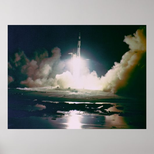 Apollo 17 Night Launch Poster (Voorkant)