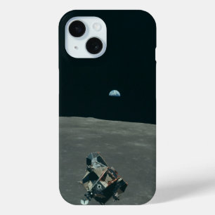 Apollo Maanlander en Aarde boven de maan iPhone 15 Case