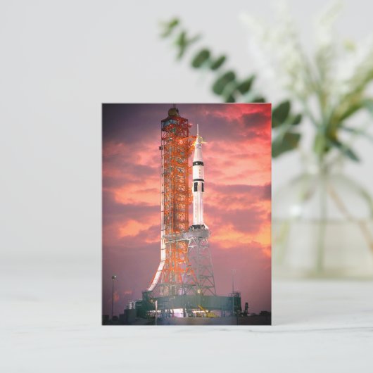 Apollo Saturn 1B Rocket Launch Briefkaart (Staand voorkant)