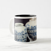 Apothecaries' drug jars, c.1740 tweekleurige koffiemok (Voorkant links)