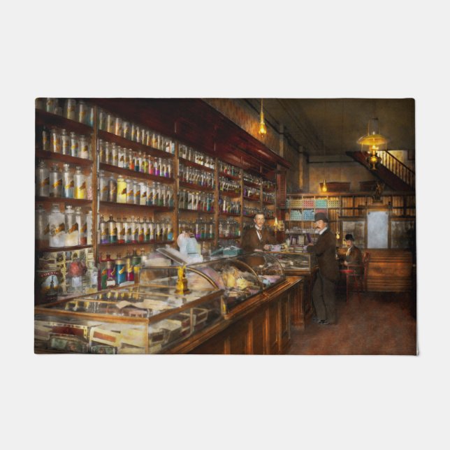 Apothecary - Een activiste voor de chemicus van 19 Deurmat (Voorkant)