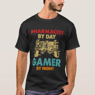 apotheker bij dag gamer bij nacht t-shirt