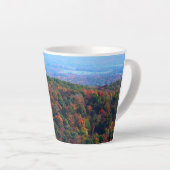 Appalachian Mountains in de herfst Latte Mok (Rechterhoek)