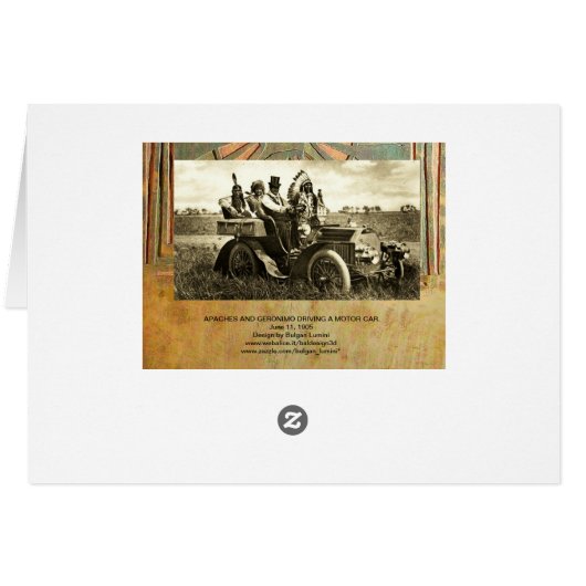 APPARATEN EN GERONIMO DIE EEN MOTORAUTO BESTUDEREN (Achterkant Horizontaal)