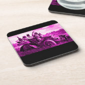 APPARATEN EN GERONIMO DIE EEN MOTORAUTO BESTUDEREN DRANKJES ONDERZETTER (Linkerzijde)