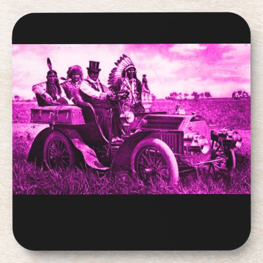 APPARATEN EN GERONIMO DIE EEN MOTORAUTO BESTUDEREN DRANKJES ONDERZETTER (Voorkant)