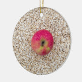 Appel op havermeel keramisch ornament (Links)