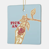 Appel plukken boomgaard oogst keramisch ornament (Links)