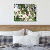 Appelboom bloeit. canvas afdruk (Insitu (Slaapkamer))