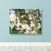 Appelboom bloeit. canvas afdruk (Insitu (Houten vloer))