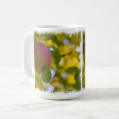 Appelen 2 op wit koffiemok (Voorkant links)