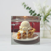 Appeltaart en vanille-ijs bij het diner (Staand voorkant)