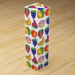 Apple Banana Lemon Limoen Grapes Berry Fruit Salad Wijn<br><div class="desc">Design beschikt over een originele marker illustratie van kleurrijke vruchten, waaronder appels, citroenen, limoenen, druiven, watermeloen, bananen, aardbeien en grapefruit. Dit fruit thema ontwerp is ook beschikbaar op andere producten. Zie je niet wat je zoekt? Hulp nodig bij maatwerk? Neem contact op met Rebecca om iets speciaal voor jou te...</div>