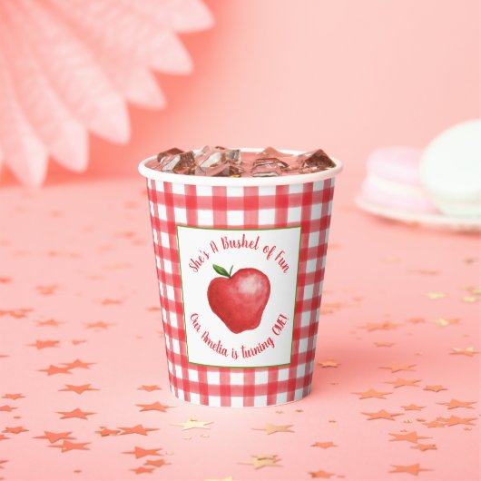 Apple Birthday Paper Cup - Bushel of Fun Papieren Bekers (Insitu)