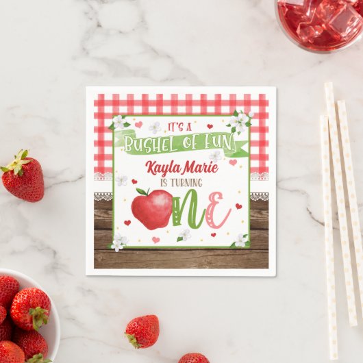 Apple First Birthday Napkin - Bushel of Fun Servet (Insitu)