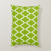 Apple Green White Moroccan Quatrefoil Pattern #4 Decoratief Kussen (Achterkant (Verticaal))