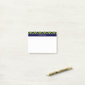 Apple Grn Navy LG Chevron Navy Blue Monogram Post-it® Notes (Op bureau)