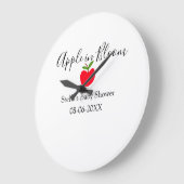Apple in bloom baby shower red apple name date  grote klok (Hoek)