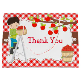 Apple Picking Black Hair Boy Birthday Party Groot Cadeauzakje