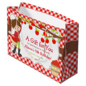 Apple Picking Brunette Girl Birthday Party Groot Cadeauzakje (Achterkant Gekanteld)