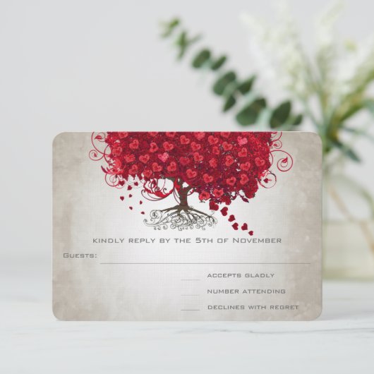 Apple Red Heart Leaf Wedding RSVP (Staand voorkant)