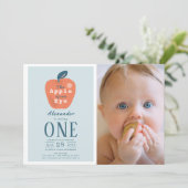 Apple van onze Eye Blue Boy Foto 1e Verjaardag Kaart (Staand voorkant)